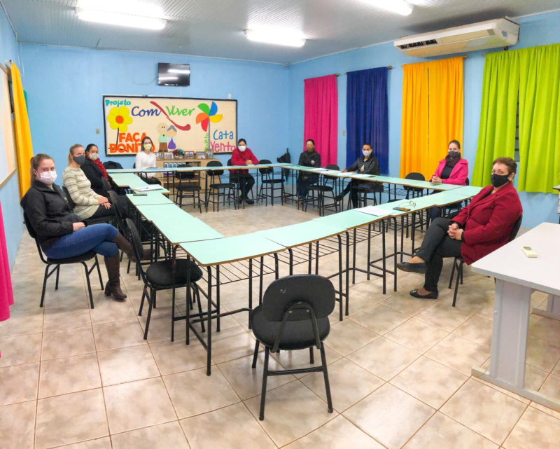 REUNIÃO DO CONSELHO MUNICIPAL DE EDUCAÇÃO DE PORTO XAVIER